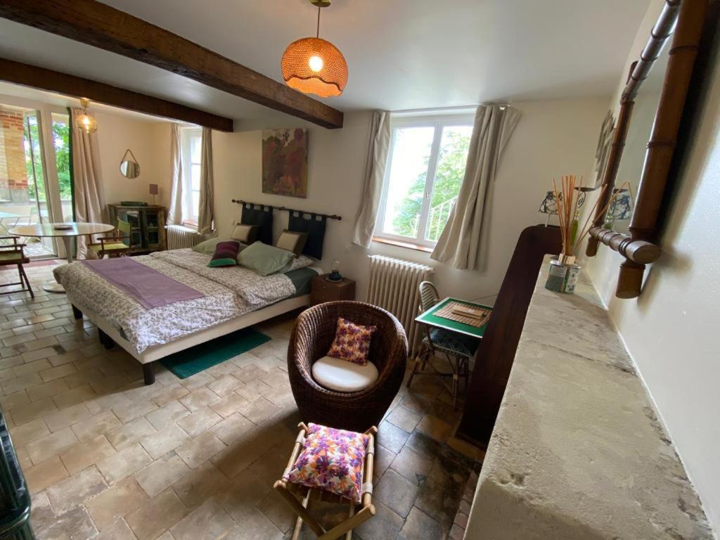 Amalouyse Studio De Charme Au Coeur Des Chateaux De Loire Montlouis-sur-Loire Exteriér fotografie
